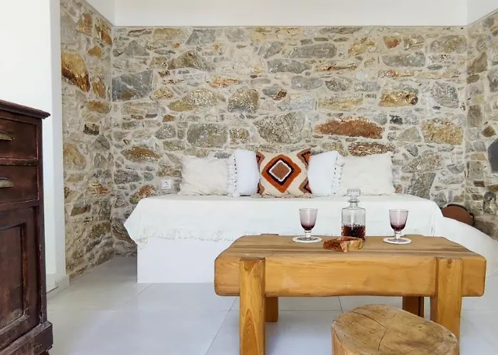 Laina Traditional * Apérathos