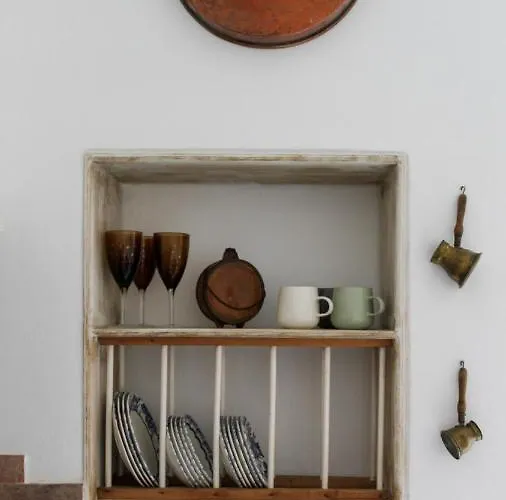 Laina Traditional Semesterbostad *